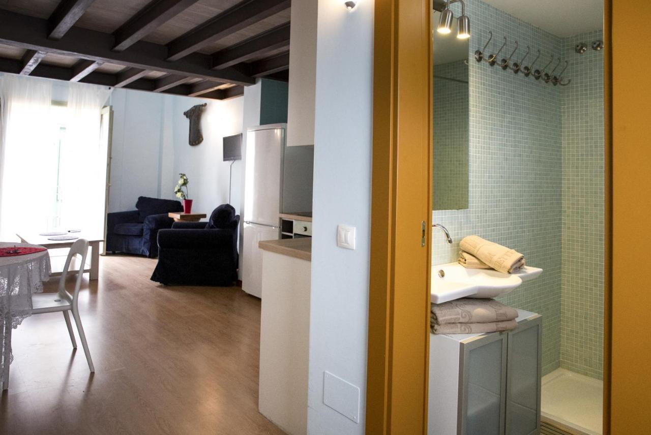 Sea & Wave La Casita De Hinestrosa Apartments Μάλαγα Εξωτερικό φωτογραφία